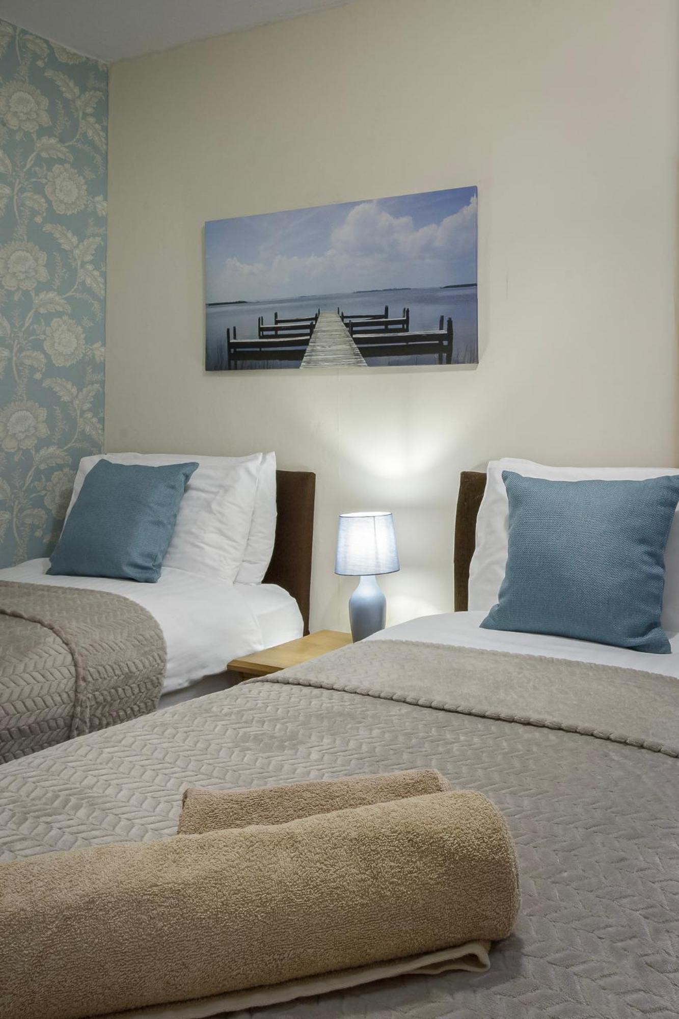 Arnside - Spacious 10-Bedroom Seaside Cottage Blackpool Luaran gambar